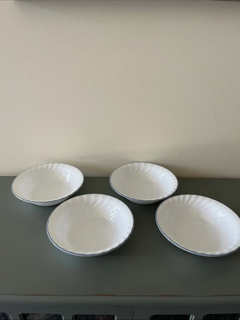 Vintage Corelle Impressive Pink Trio Soup/ Cereal 7.25” Set of 4